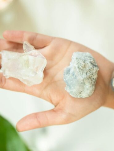 Crystals for manifesting: the 7 best stones for attracting what you want